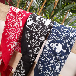 Bandana imprimé skull 55X55 cm en coton Von Dutch
