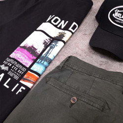 T-shirt homme col rond relax fit avec print dans le dos Photos