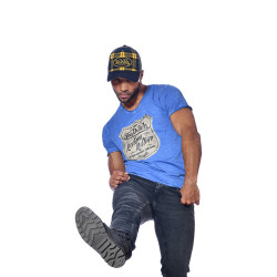 T-shirt col V homme avec print Badge