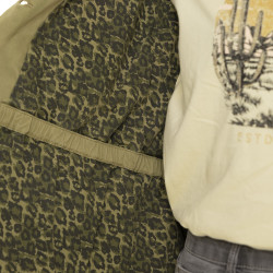 Veste militaire femme avec patchs Lips