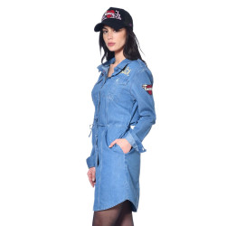 Robe femme denim ajustée avec badges brodes Ding en coton