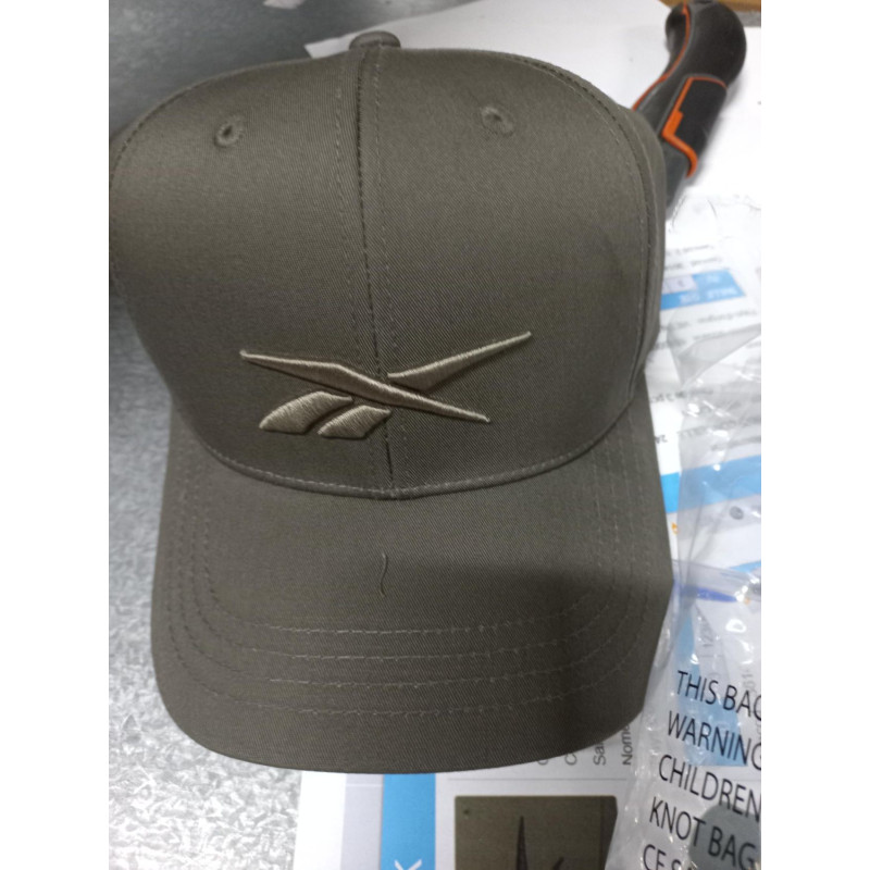 Casquette  baseball avec broderie ton sur ton BallGame Cap