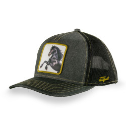 Casquette trucker avec filet avec écusson animal Black Stallion