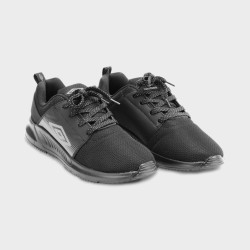Paire de baskets sport homme modèle Uwent