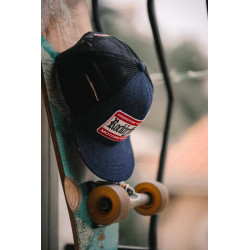 Casquette enfant avec filet visière plate usée Alone Snapback Small